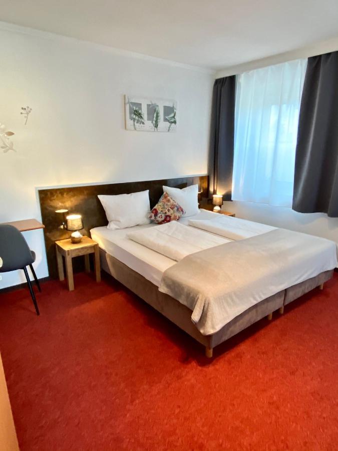 Bed & Rooms, Woergl Bagian luar foto
