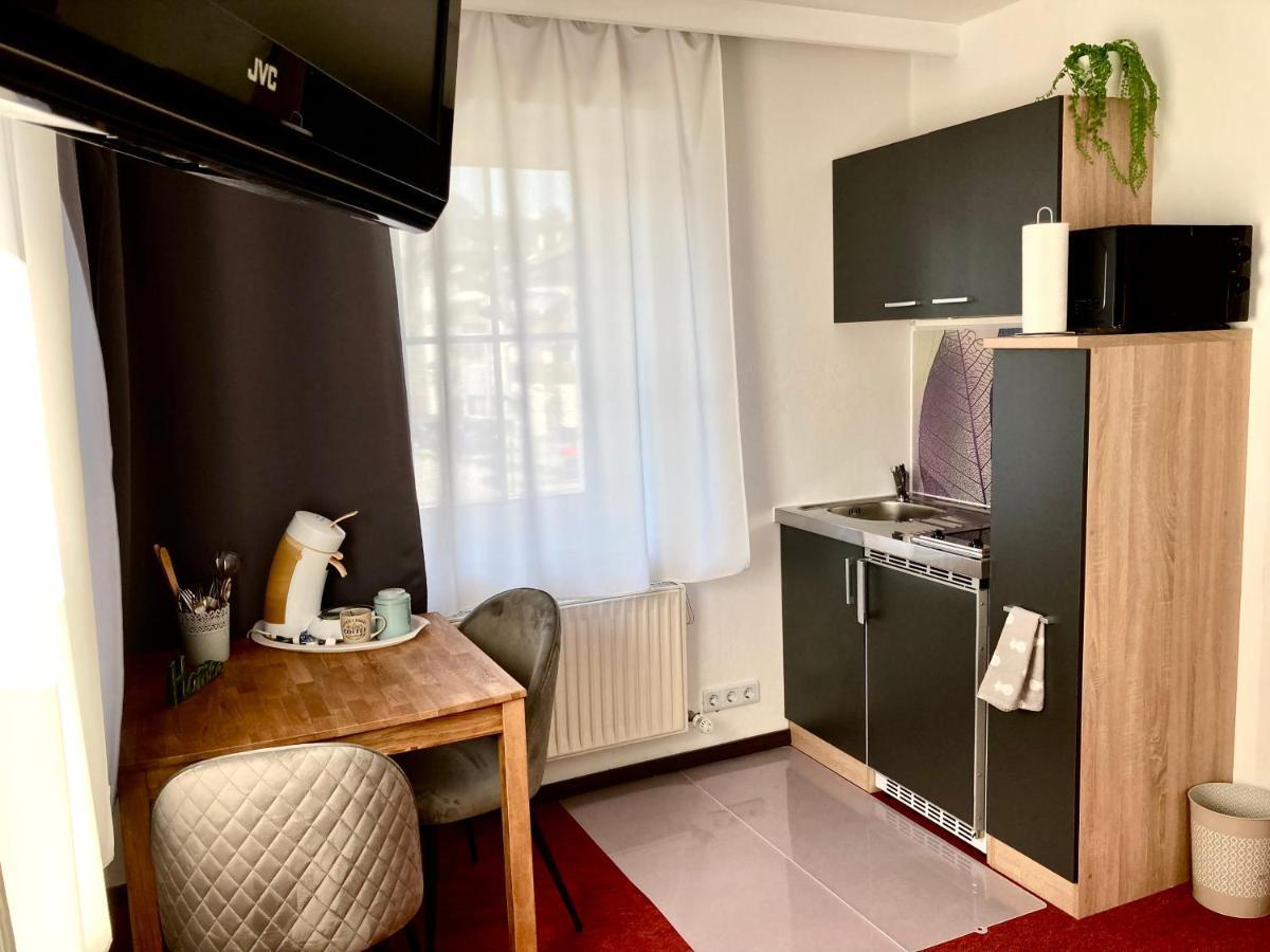 Bed & Rooms, Woergl Bagian luar foto